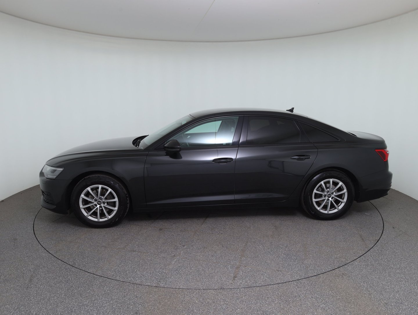 Audi A6 Limousine 40 TDI | Bild 8 von 32