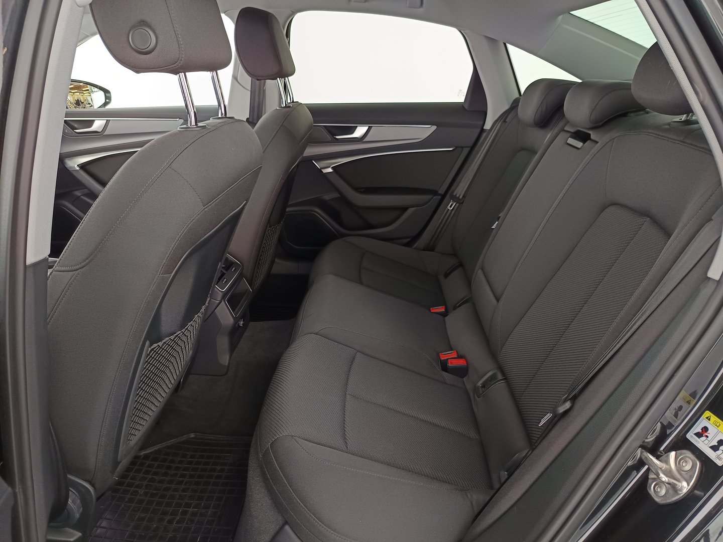 Audi A6 Limousine 40 TDI | Bild 29 von 32