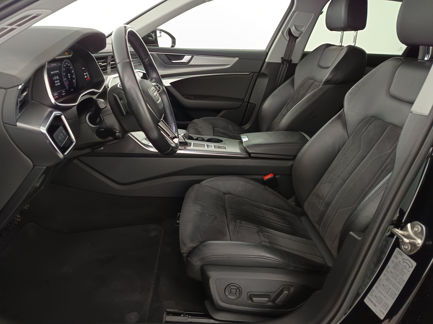 Audi A6 Avant 35 TDI Sport | Bild 15 von 37