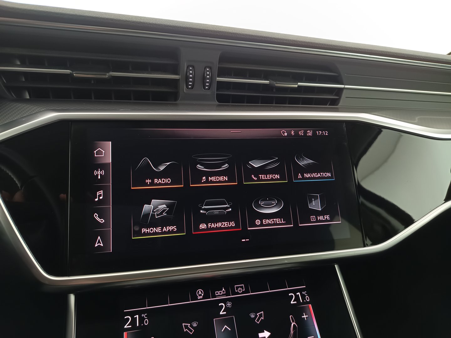 Audi A6 Avant 35 TDI Sport | Bild 20 von 37