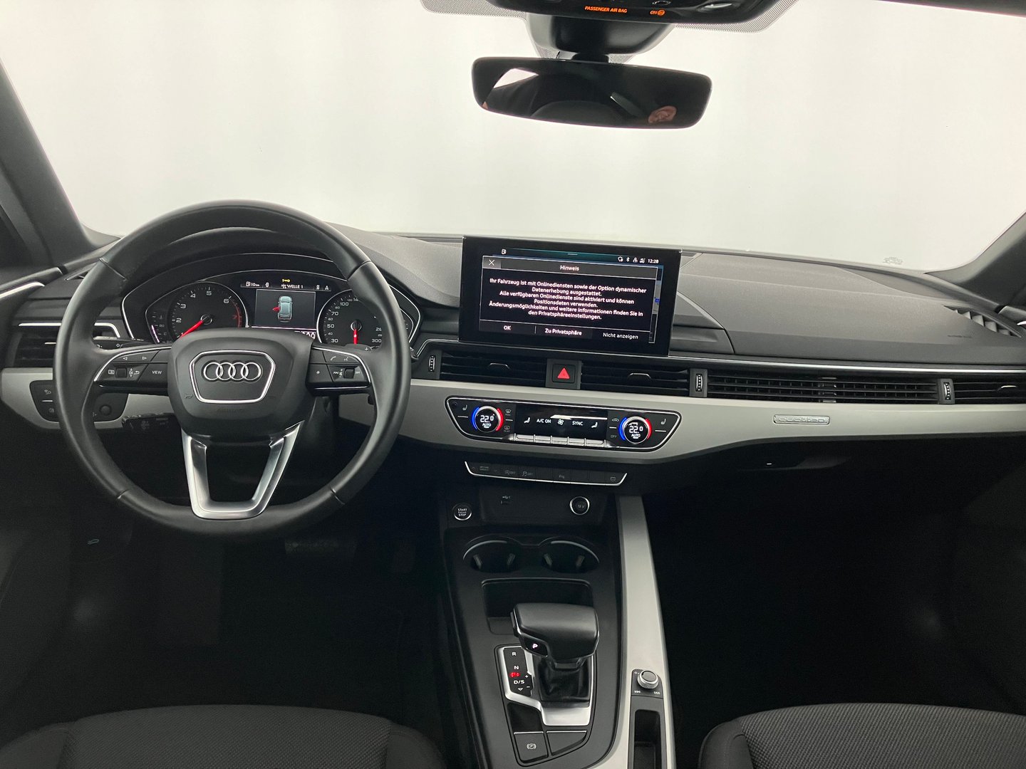 Audi A4 Avant 45 TFSI quattro advanced | Bild 6 von 18