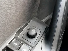 SEAT Ibiza Xcellence in Candy-Weiß