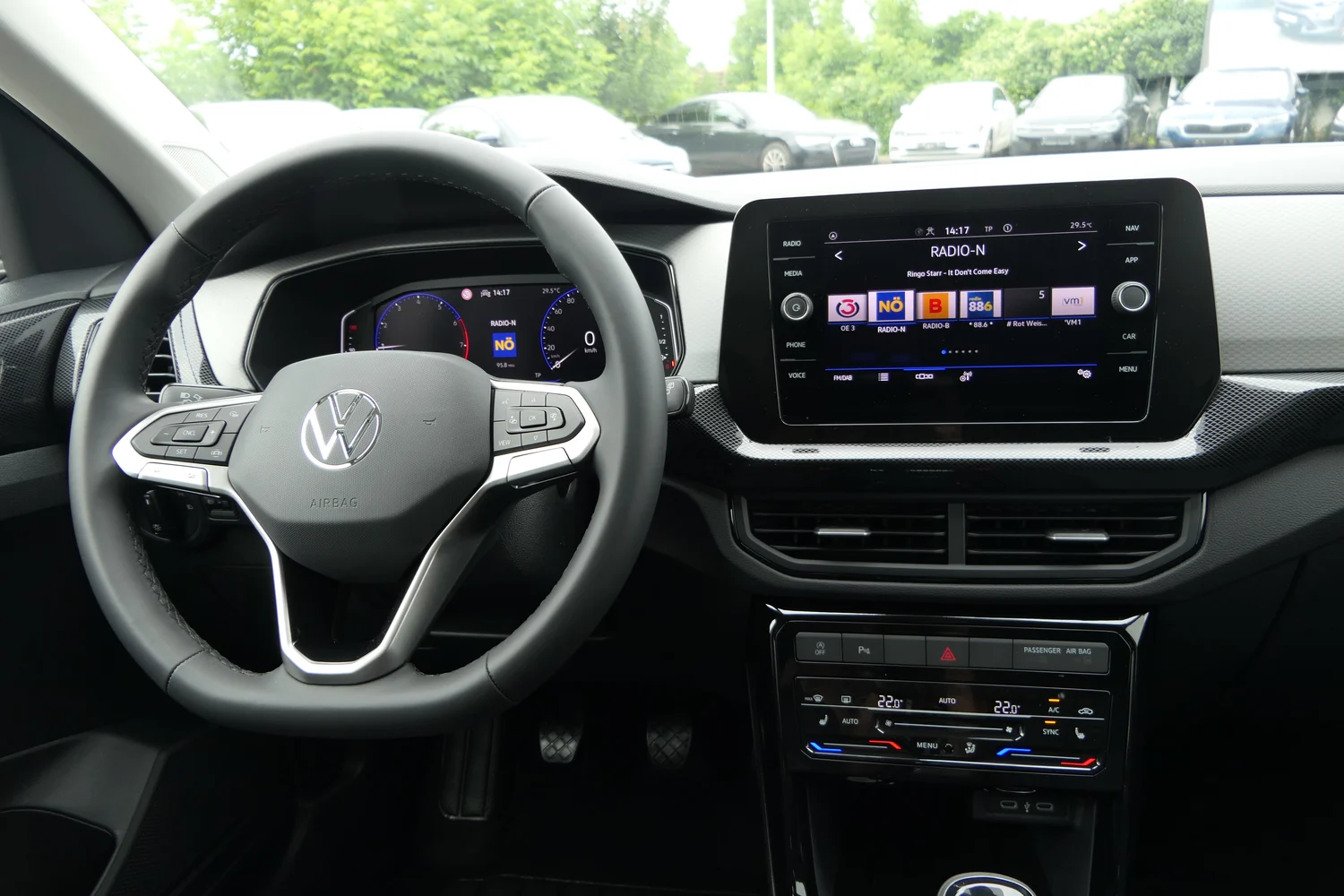 Bild eines VW T-Cross Friends TSI