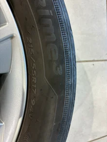 Thumbnail-Foto von Fahrzeug