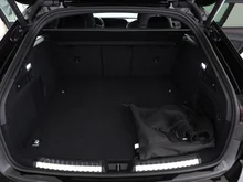 Audi A5 Avant TFSI e-hybrid quattro 270 kW in MYTHOSSCHWARZ METALLIC