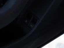Audi A5 Avant TFSI e-hybrid quattro 270 kW in MYTHOSSCHWARZ METALLIC