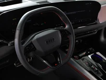 Audi A5 Avant TFSI e-hybrid quattro 270 kW in MYTHOSSCHWARZ METALLIC