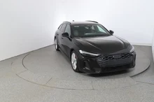 Audi A5 Avant TFSI e-hybrid quattro 270 kW in MYTHOSSCHWARZ METALLIC