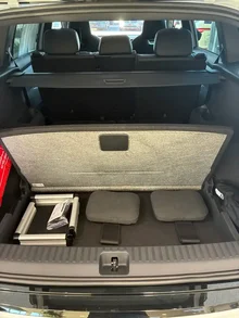 Škoda Peaq Sportline 90x in Moon-Weiß Metallic