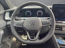 VW Tayron Sport eHybrid DSG 150kW in Cipressino-Grün Metallic