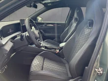 VW Tayron Sport eHybrid DSG 150kW in Cipressino-Grün Metallic