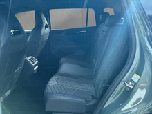 VW Tayron Sport eHybrid DSG 150kW in Cipressino-Grün Metallic