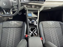 VW Tayron Sport eHybrid DSG 150kW in Cipressino-Grün Metallic