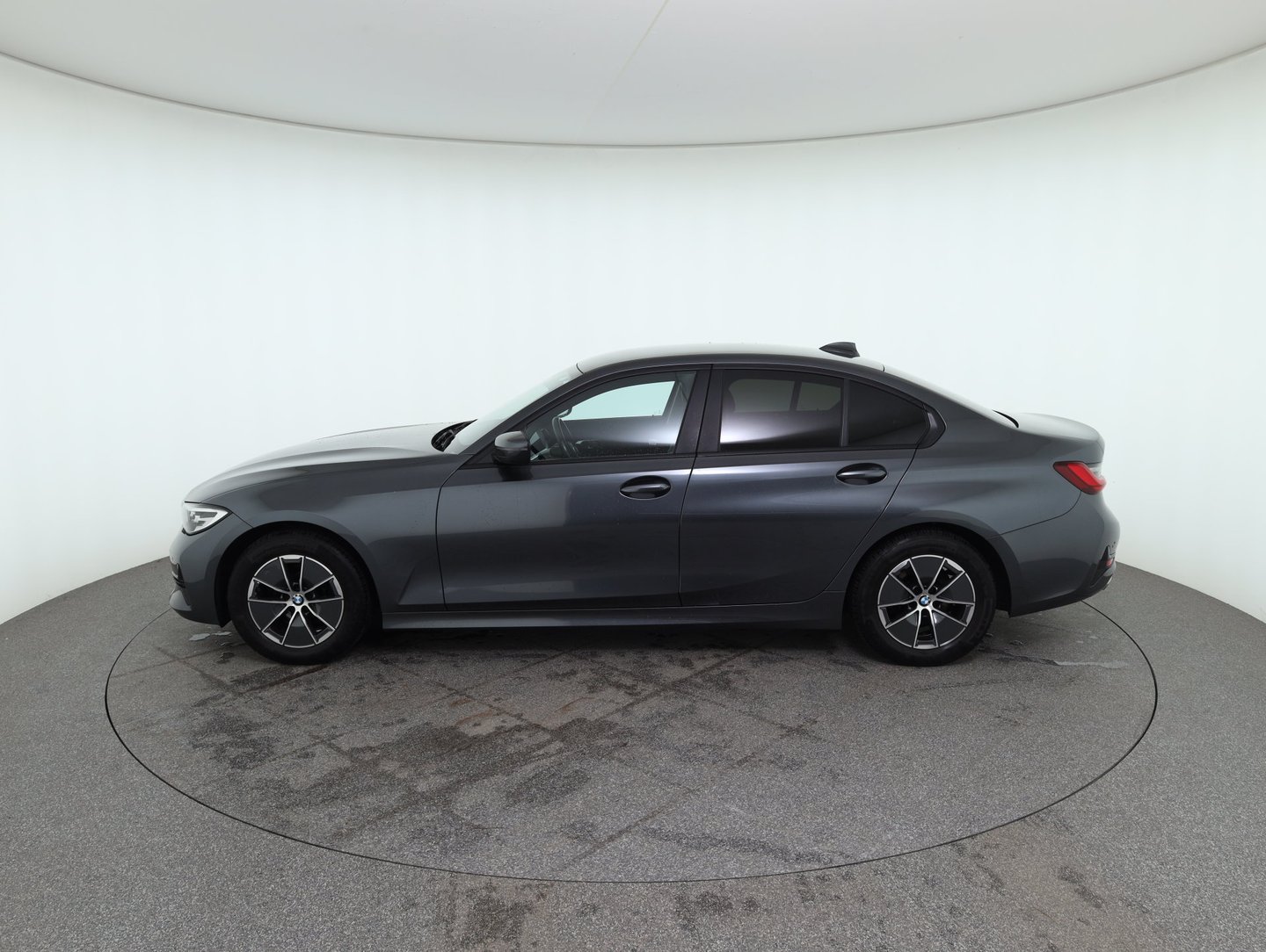 BMW 316d 48 V | Bild 8 von 31