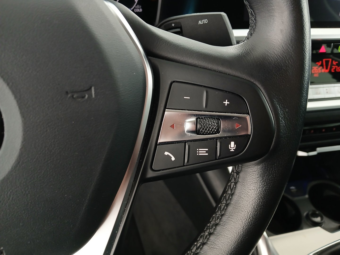 BMW 316d 48 V | Bild 17 von 31