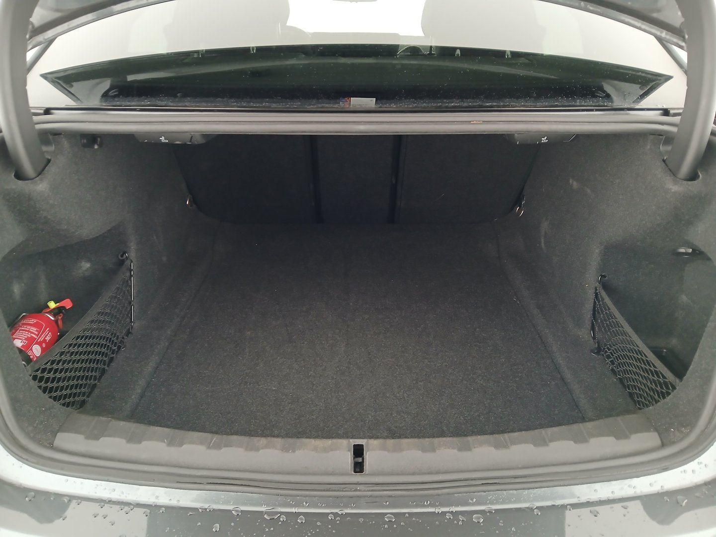 BMW 316d 48 V | Bild 28 von 31