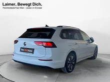 VW Golf Variant Business TDI DSG in Pure White