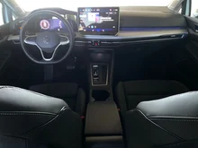 VW Golf Variant Business TDI DSG in Pure White