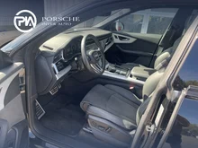 Audi Q8 50 TDI quattro in mythosschwarz metallic