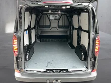 VW Kastenwagen Transporter Kastenwagen TDI 4MOTION in Midnight Black Metallic