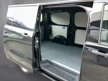 VW Kastenwagen Transporter Kastenwagen TDI 4MOTION in Midnight Black Metallic