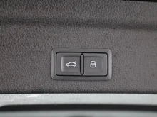 Audi Q3 Sportback 35 TDI S line exterieur in DAYTONAGRAU PERLEFFEKT