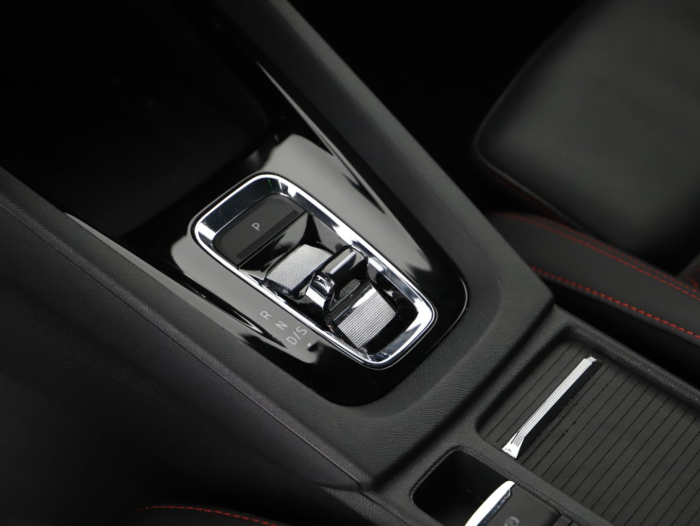 Škoda OCTAVIA Combi RS iV 245 DSG | Bild 11 von 16
