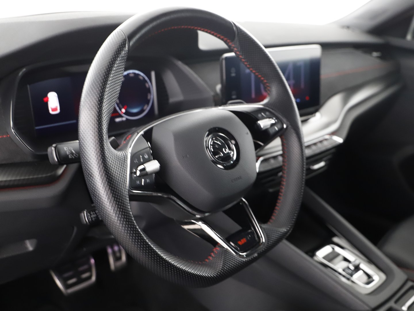 Škoda OCTAVIA Combi RS iV 245 DSG | Bild 5 von 16