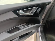 Audi Q4 e-tron 45 e-tron quattro business in Taifungrau metallic