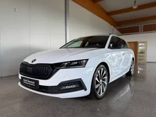 Škoda Octavia Combi Premium TSI in 2Y Moon-Weiss Metallic