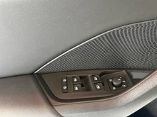 Škoda Octavia Combi Premium TSI in 2Y Moon-Weiss Metallic