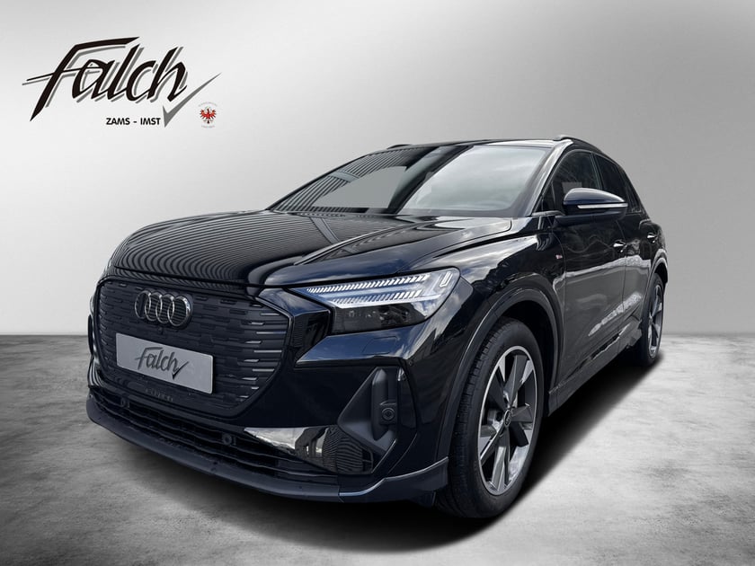 Audi Q4 45 e-tron quattro business