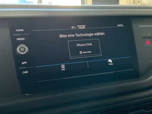 VW Polo 4Me in Deep Black Perleffekt