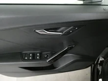 Audi Q2 1.0 TFSI Sport in A2 Brillantschwarz