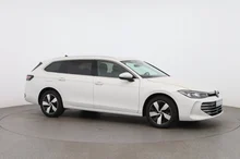 VW Passat Variant Business eHybrid 150kW in Pure White
