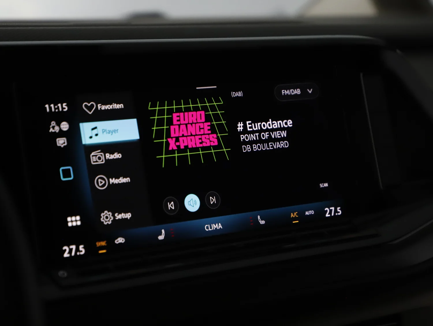 Bild eines VW Multivan Business ÜH TDI