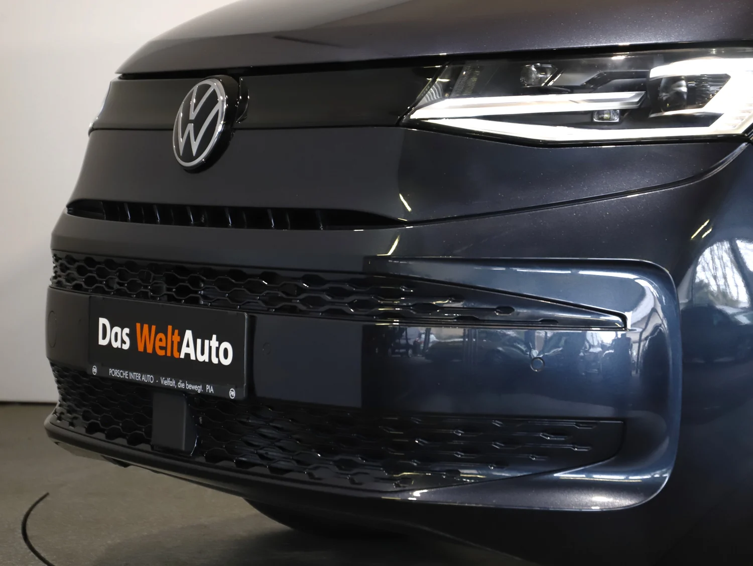 Bild eines VW Multivan Business ÜH TDI