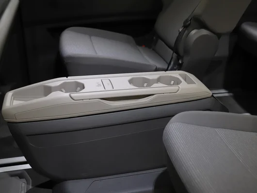 Bild eines VW Multivan Business ÜH TDI