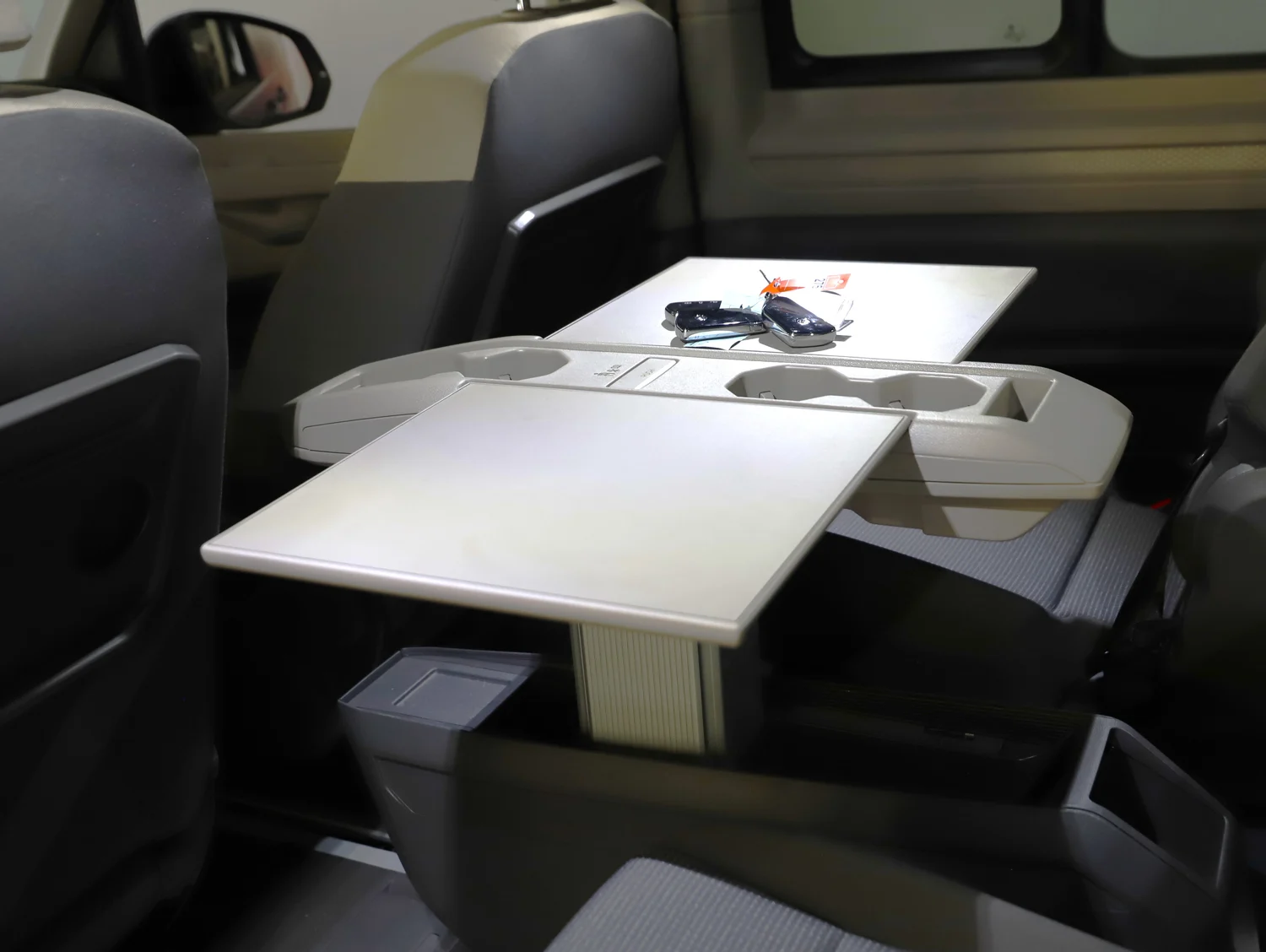 Bild eines VW Multivan Business ÜH TDI