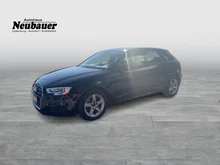 Audi A3 Sportback SB 1.0 TFSI Start-up in brillantschwarz Klar