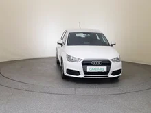 Thumbnail-Foto von Fahrzeug