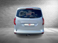 Thumbnail-Foto von Fahrzeug