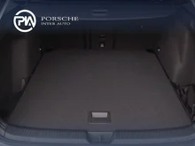 VW Golf Variant Business TSI in Pure White