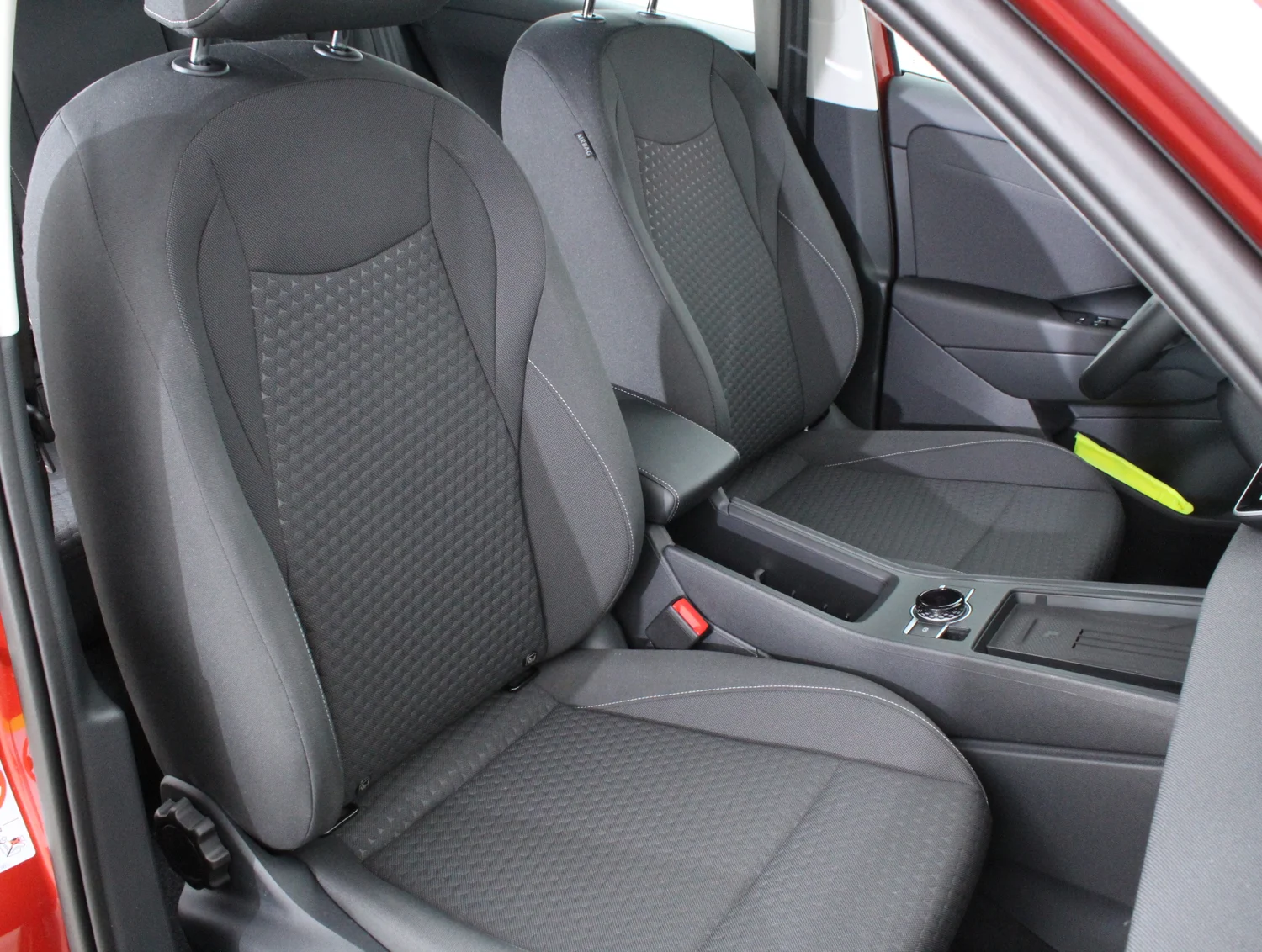 Bild eines T-Roc 4Me eTSI DSG