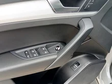 Audi Q5 Sportback 40 TDI quattro S line in quantumgrau