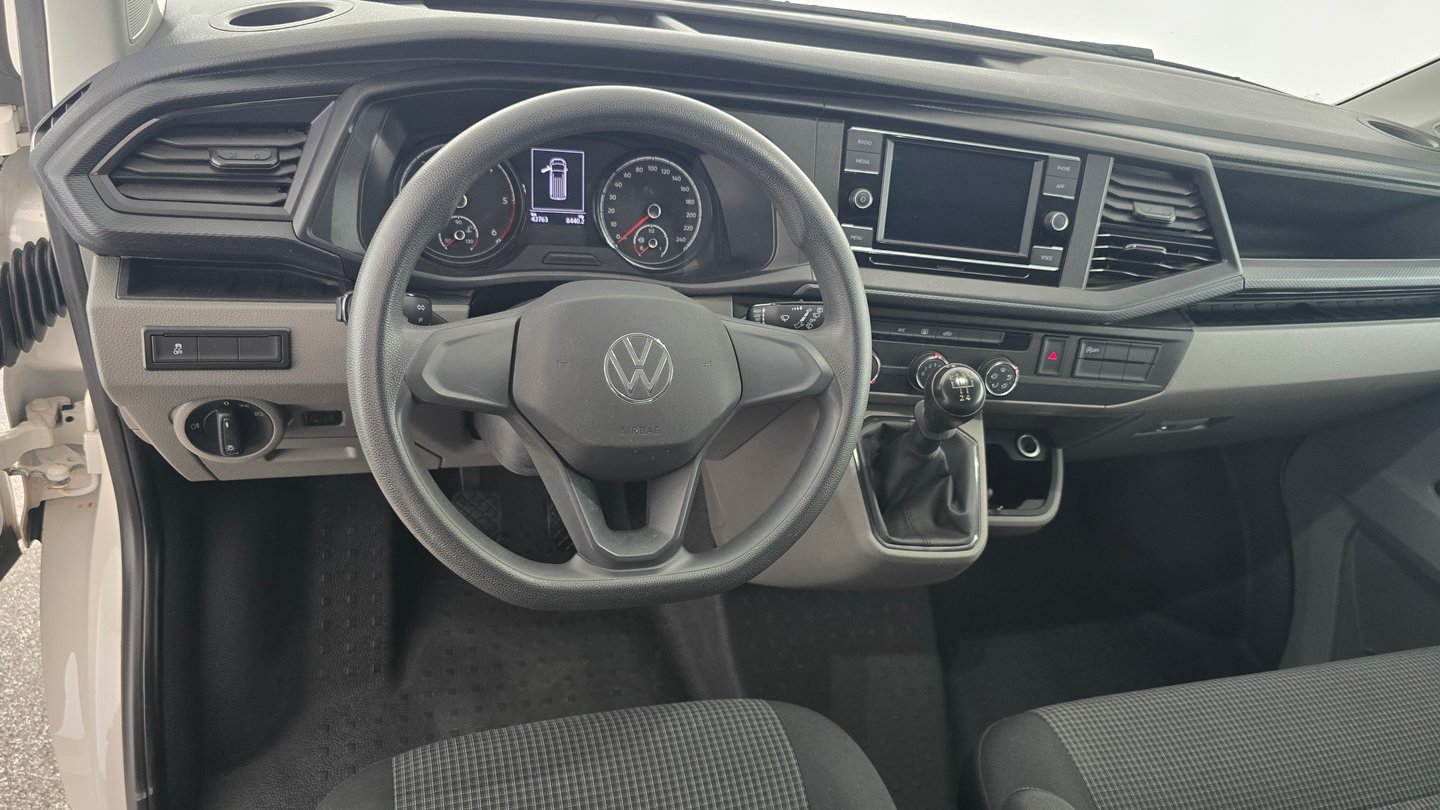 VW Transporter Kastenwagen TDI | Bild 13 von 22