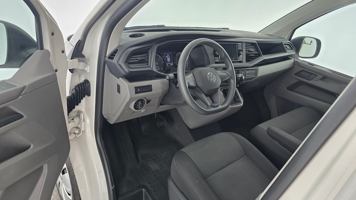 VW Transporter Kastenwagen TDI | Bild 12 von 22