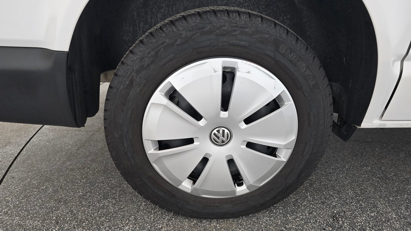 VW Transporter Kastenwagen TDI | Bild 9 von 22
