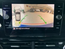 VW T-Roc R-Line TDI DSG in Lapiz Blue Metallic Dach Black Uni