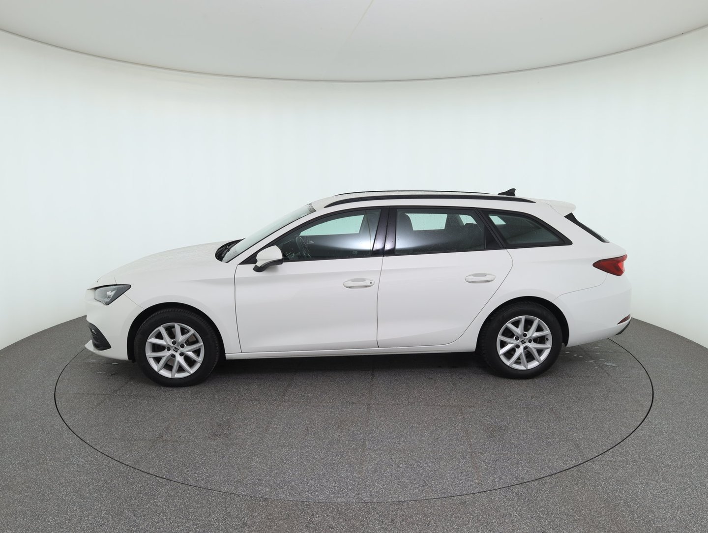 SEAT Leon SP Kombi Style 2.0 TDI DSG | Bild 8 von 29